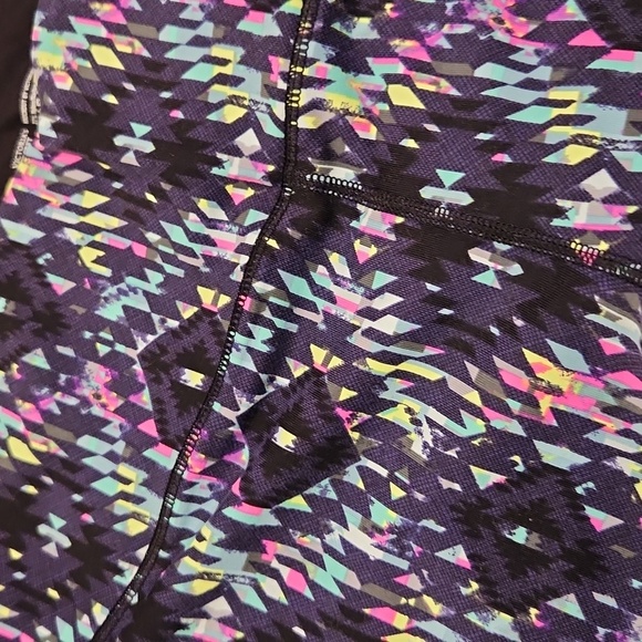 Victoria Secret leggings - Picture 3 of 5